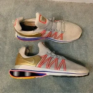 Nike Shoes Nike Shox Gravity Aq8553 09 Gray Metallic Gold